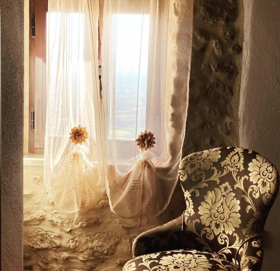 La Rupe Bed And Breakfast Norma Bagian luar foto